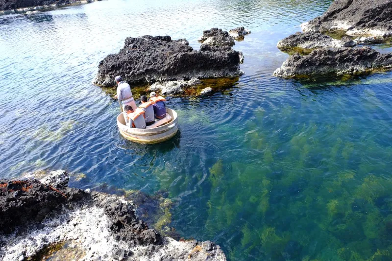 tub-turned boat