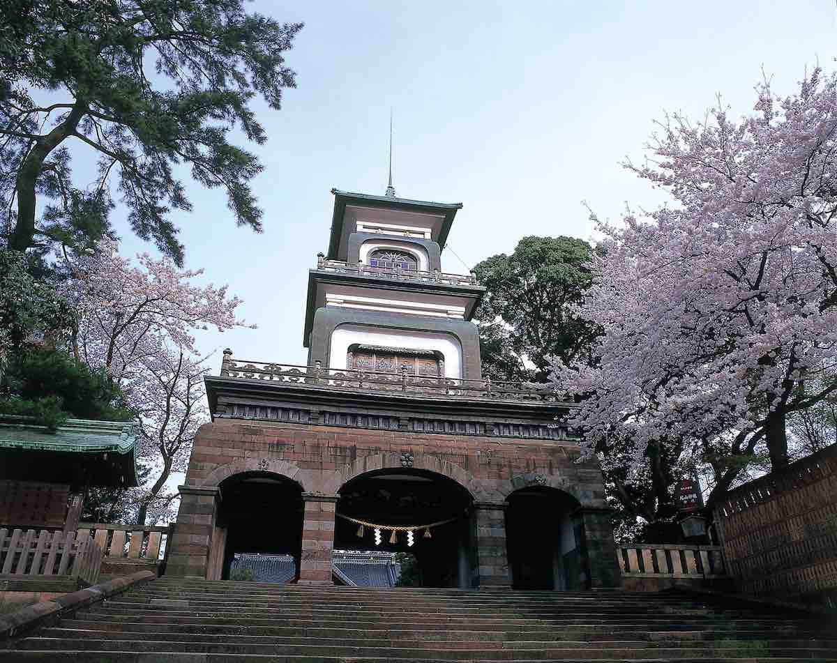 Oyama Jinja Shrine