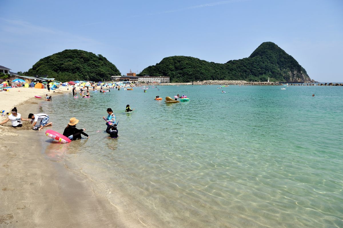 Takenohama Beach