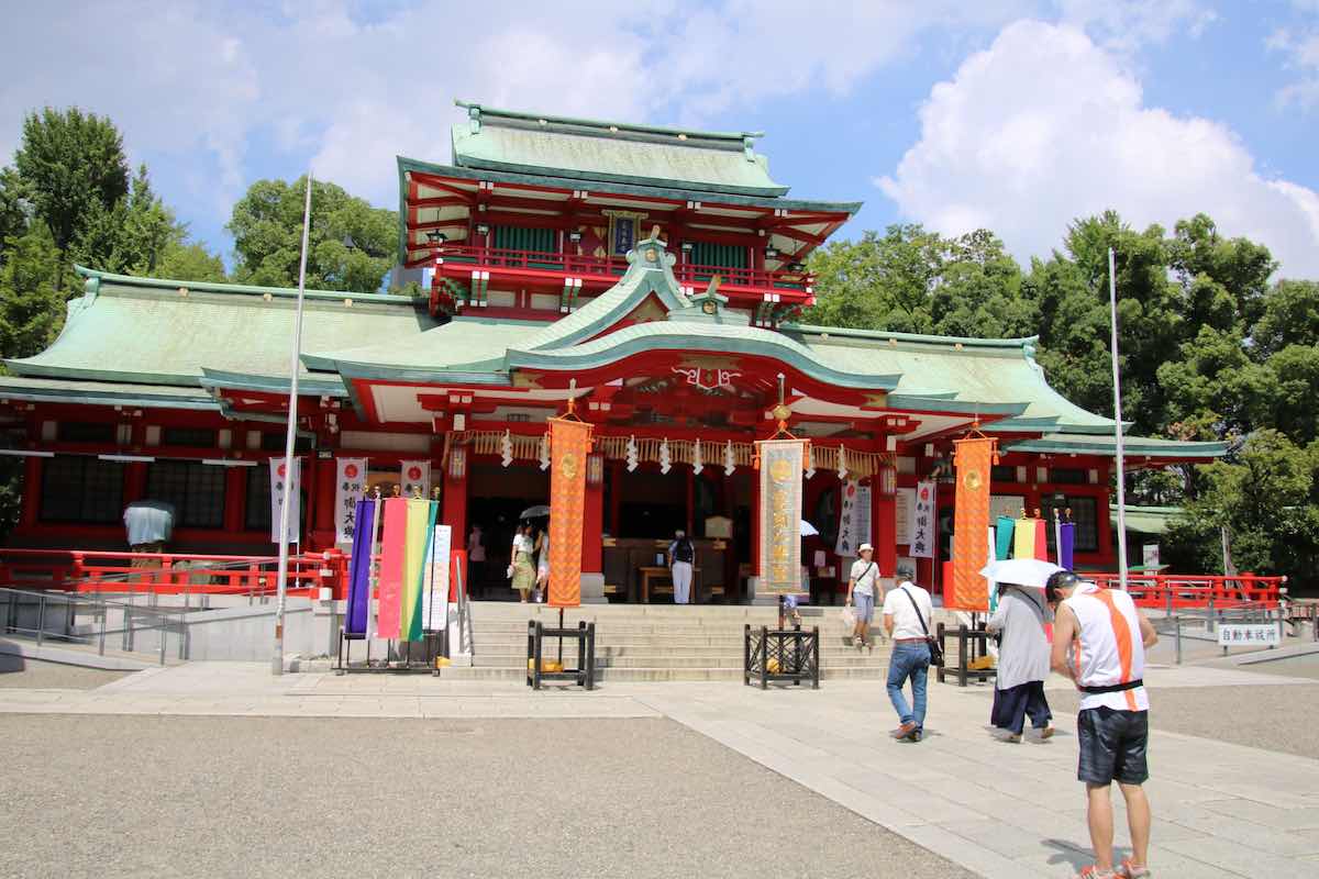 Tomioka Hachimangu Shrine (Tokyo)