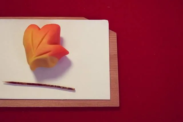 wagashi-momiji