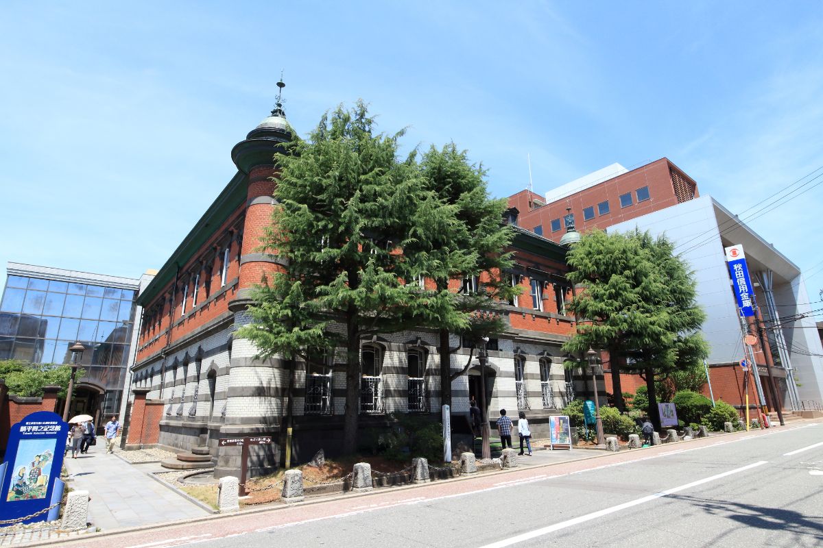 Akita Akarenga Red Brick Folk Museum