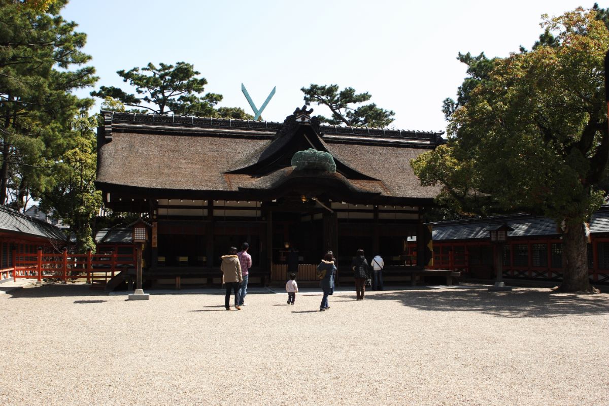 Sumiyoshi Taisha Shrine