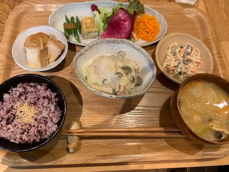 yamanohitsuzi meal