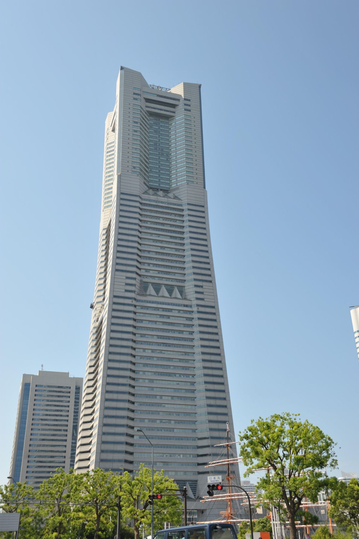 Yokohama Landmark Tower