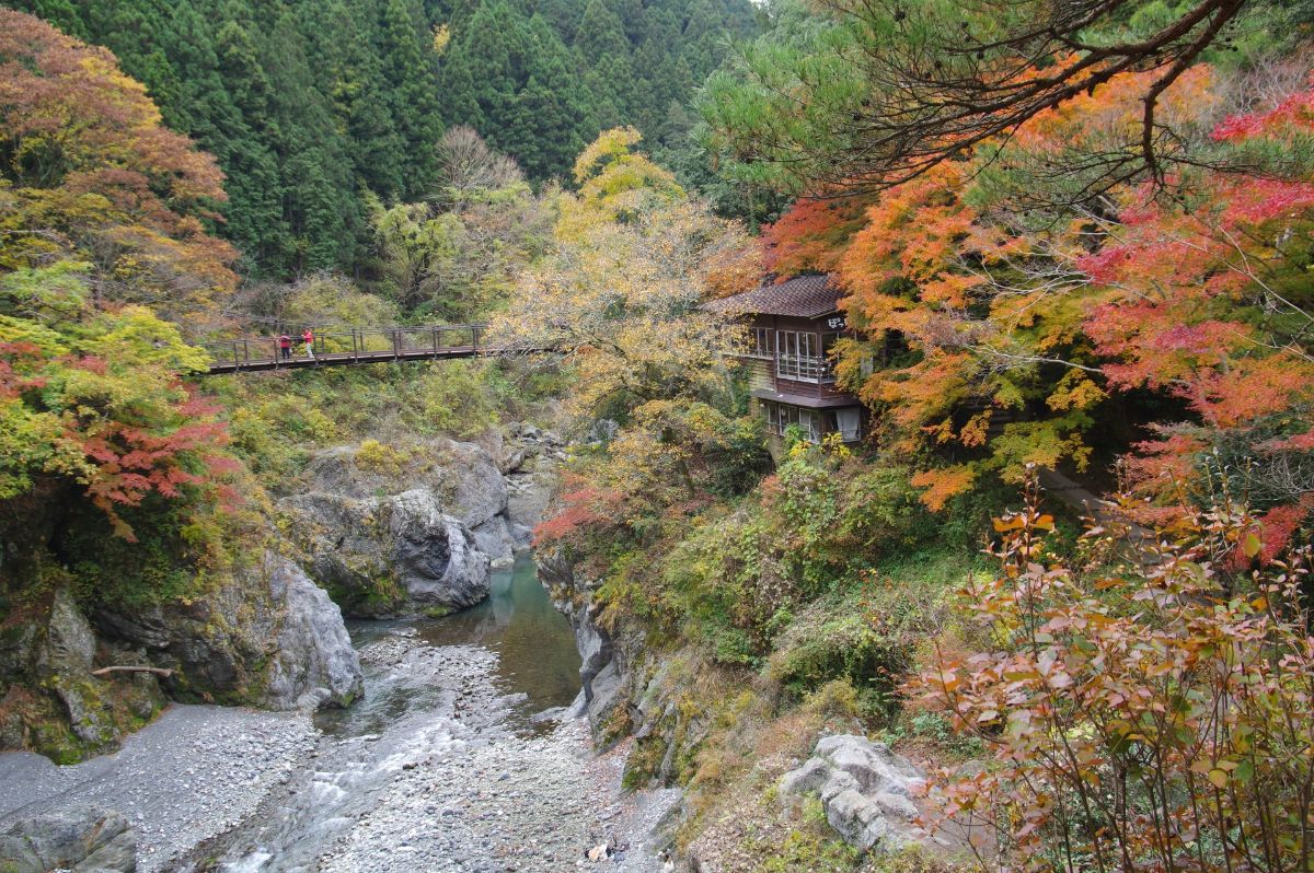 Hatonosu Valley