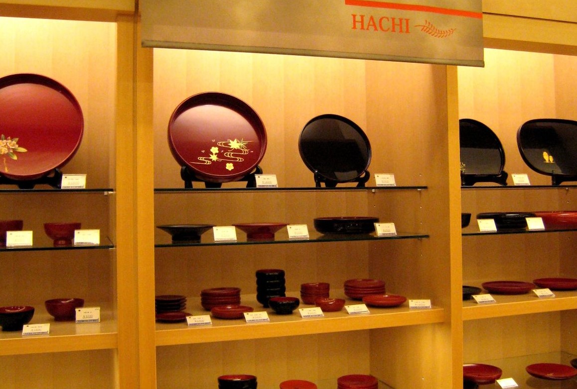 Kawatsura Lacquerware Traditional Craft Museum