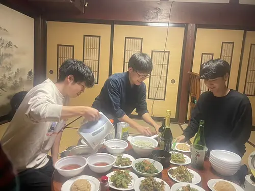 【Spring-only event】　Discover & Taste the Wild! Mountain Vegetable Tempura Party