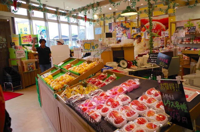 fresh food section
