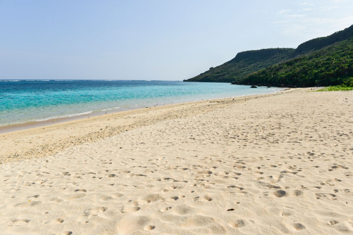 Aragusuku Kaigan Beach-2