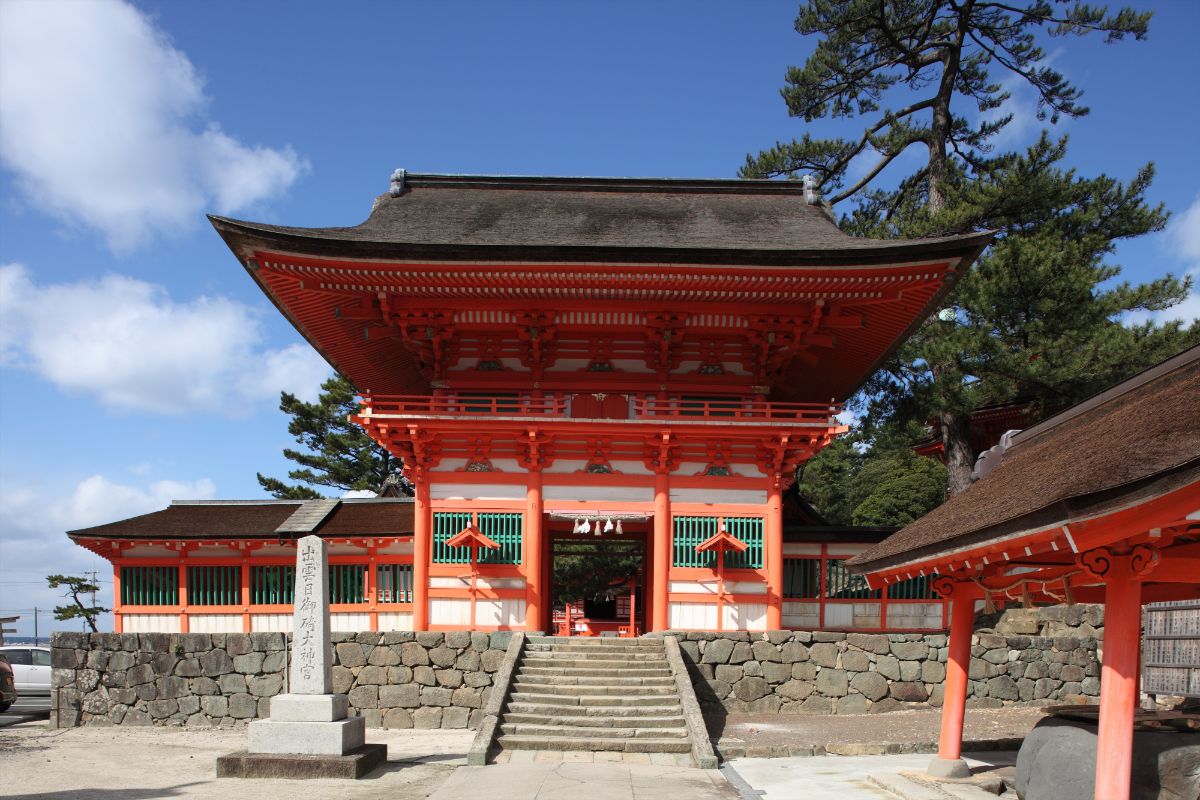 Hinomisaki Jinja Shrine