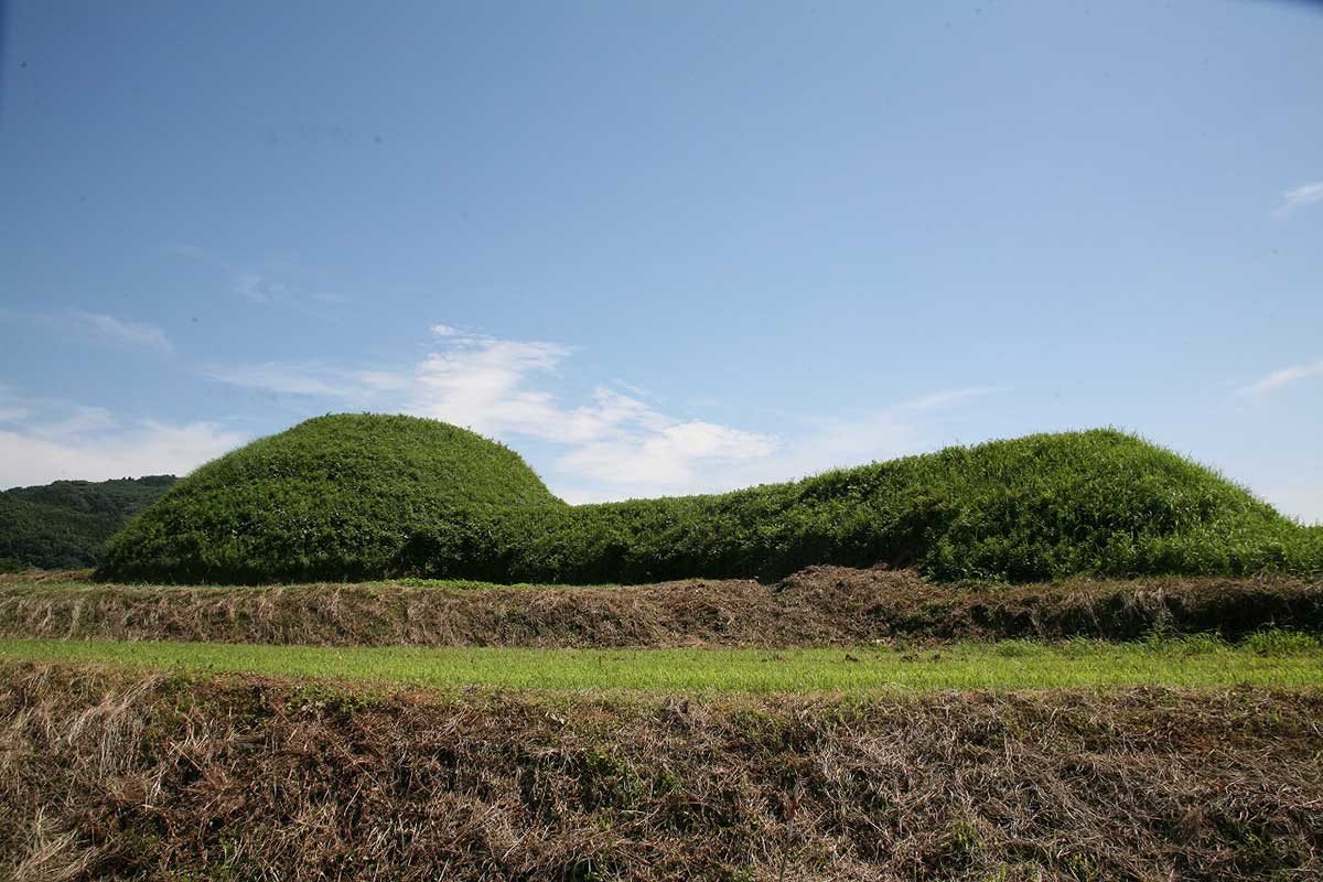 Shimbaru Nuyama Mounded Tomb Group