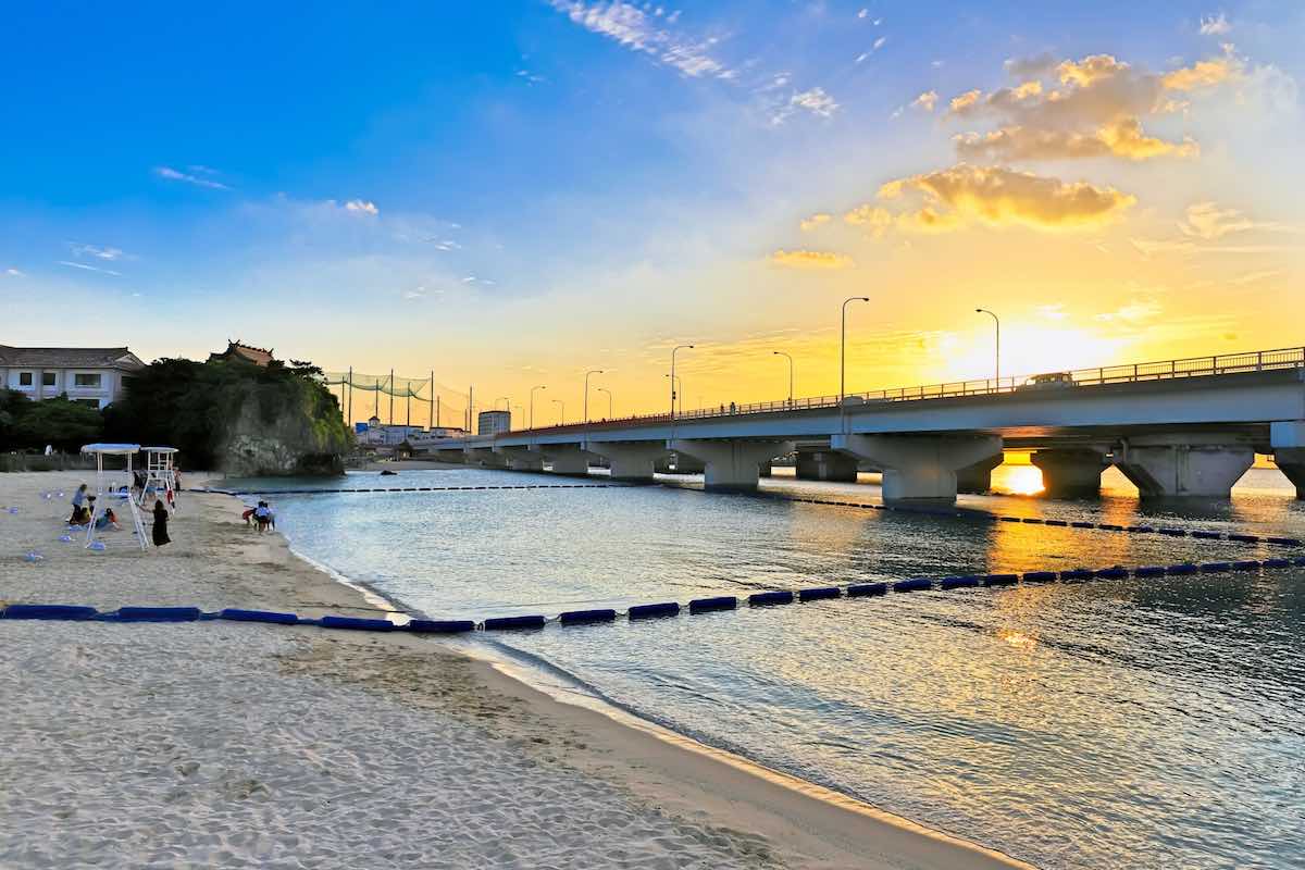 Naminoue Beach