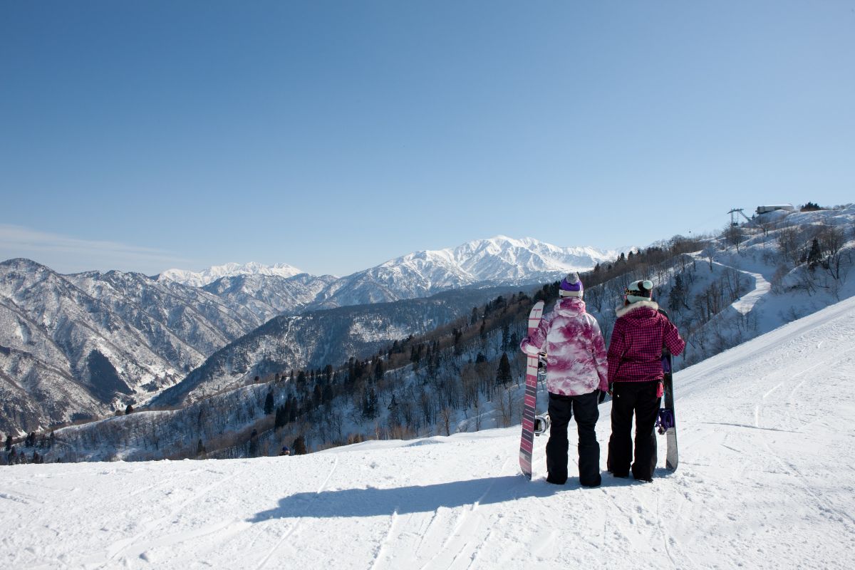 Tateyama Sanroku Ski Resort