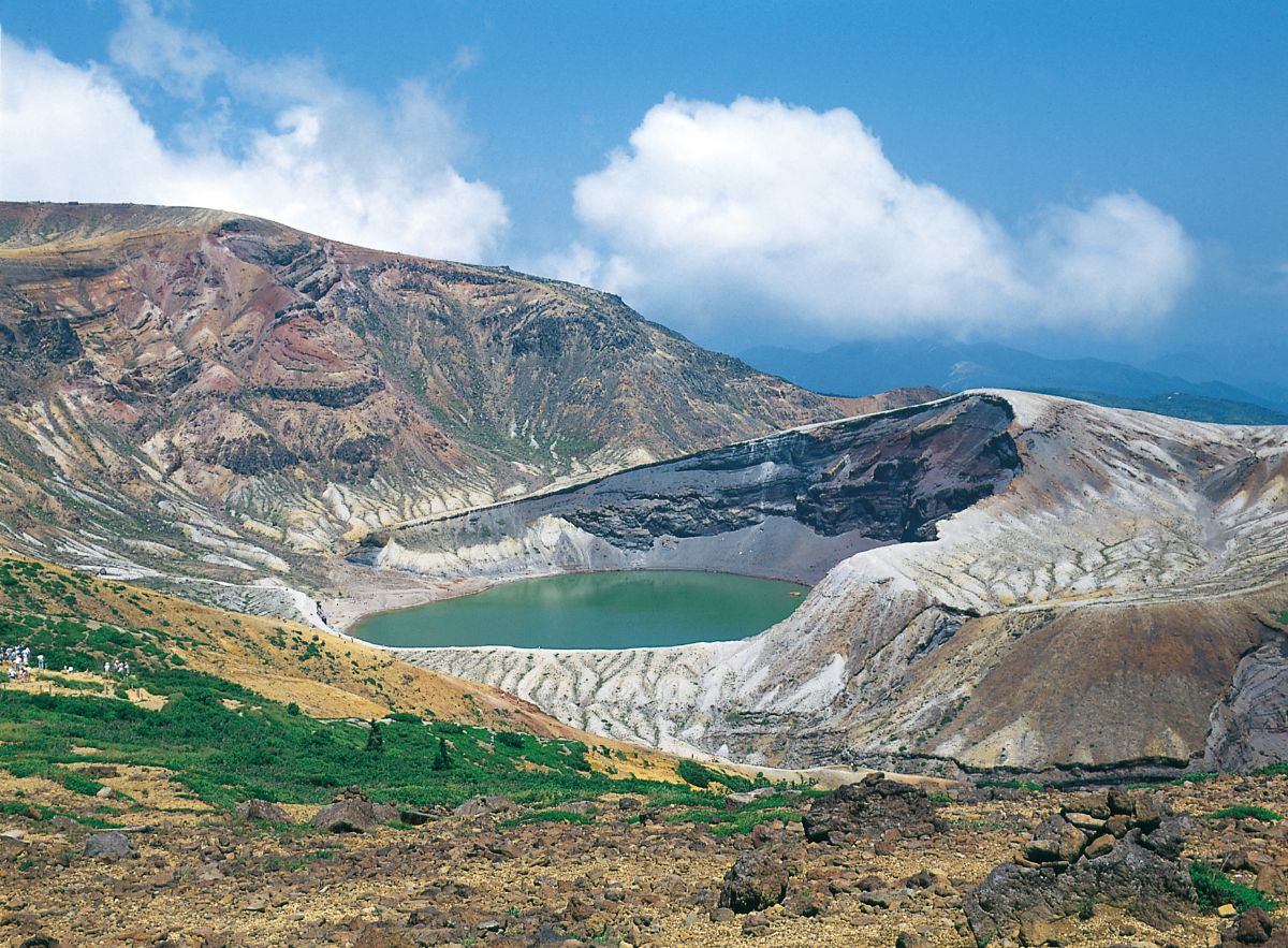 Zao Okama Crater