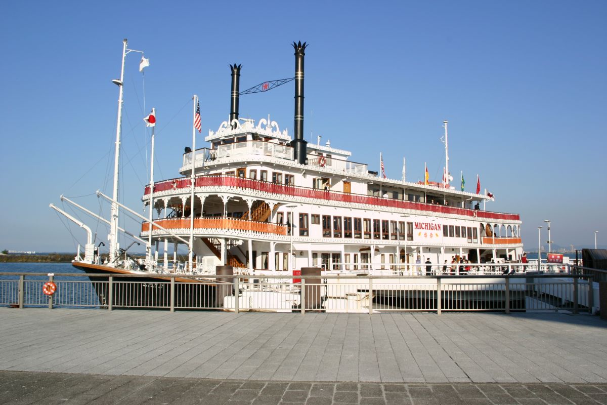 Biwako Kisen Steamship