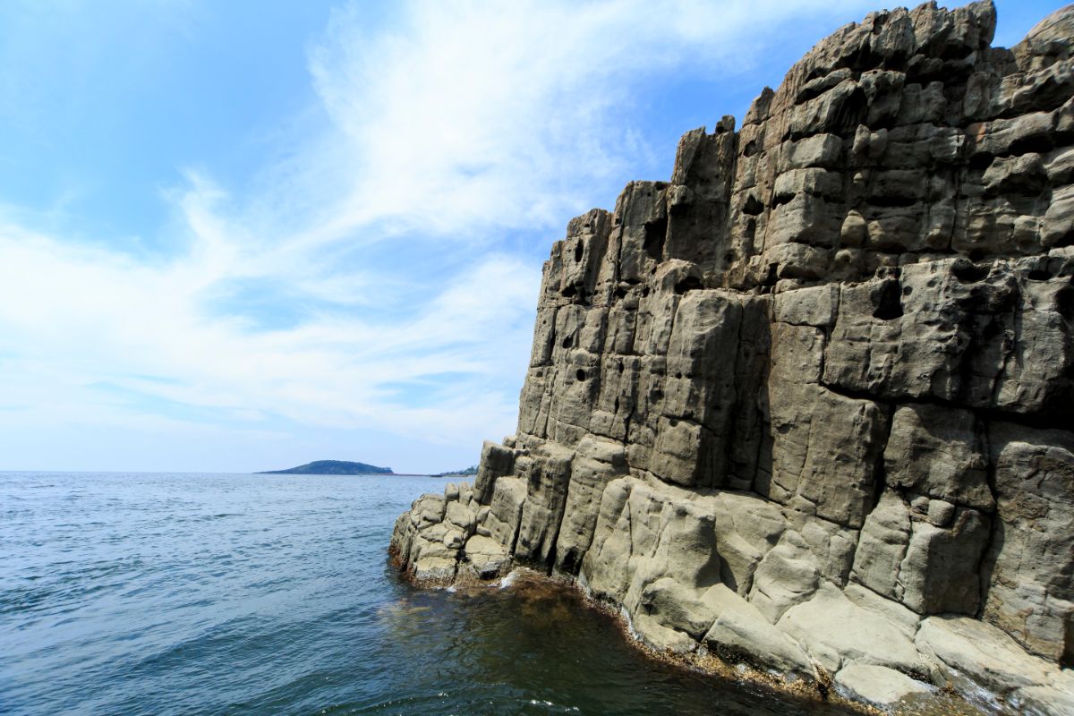 Tojinbo Cliffs