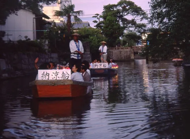 river_cruising_fukuoka