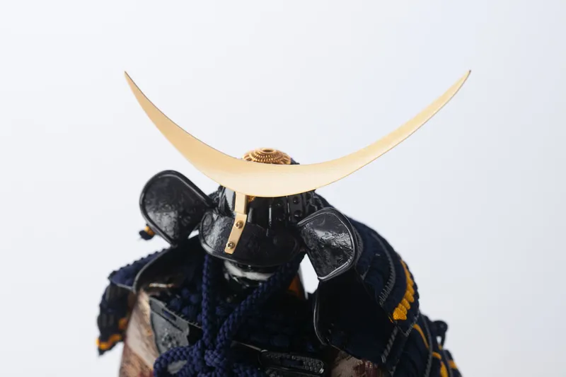 crescent moon