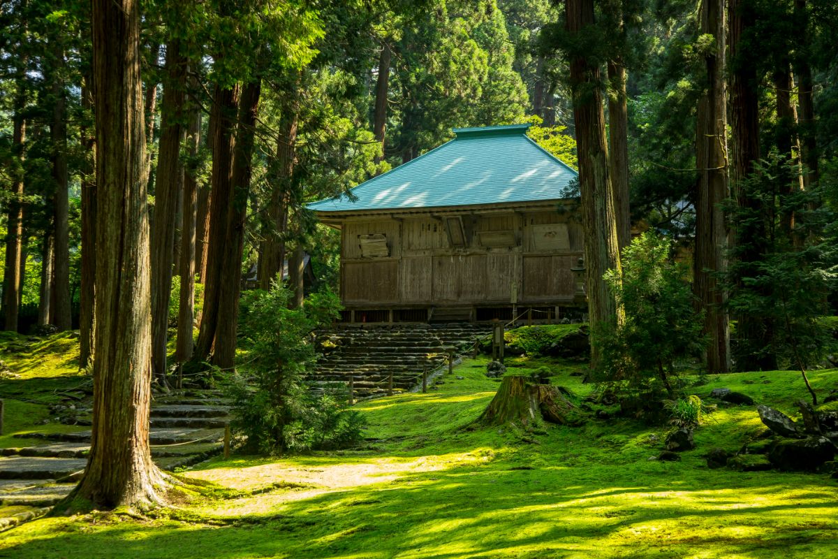 Heisenji Hakusan Jinja Shrine